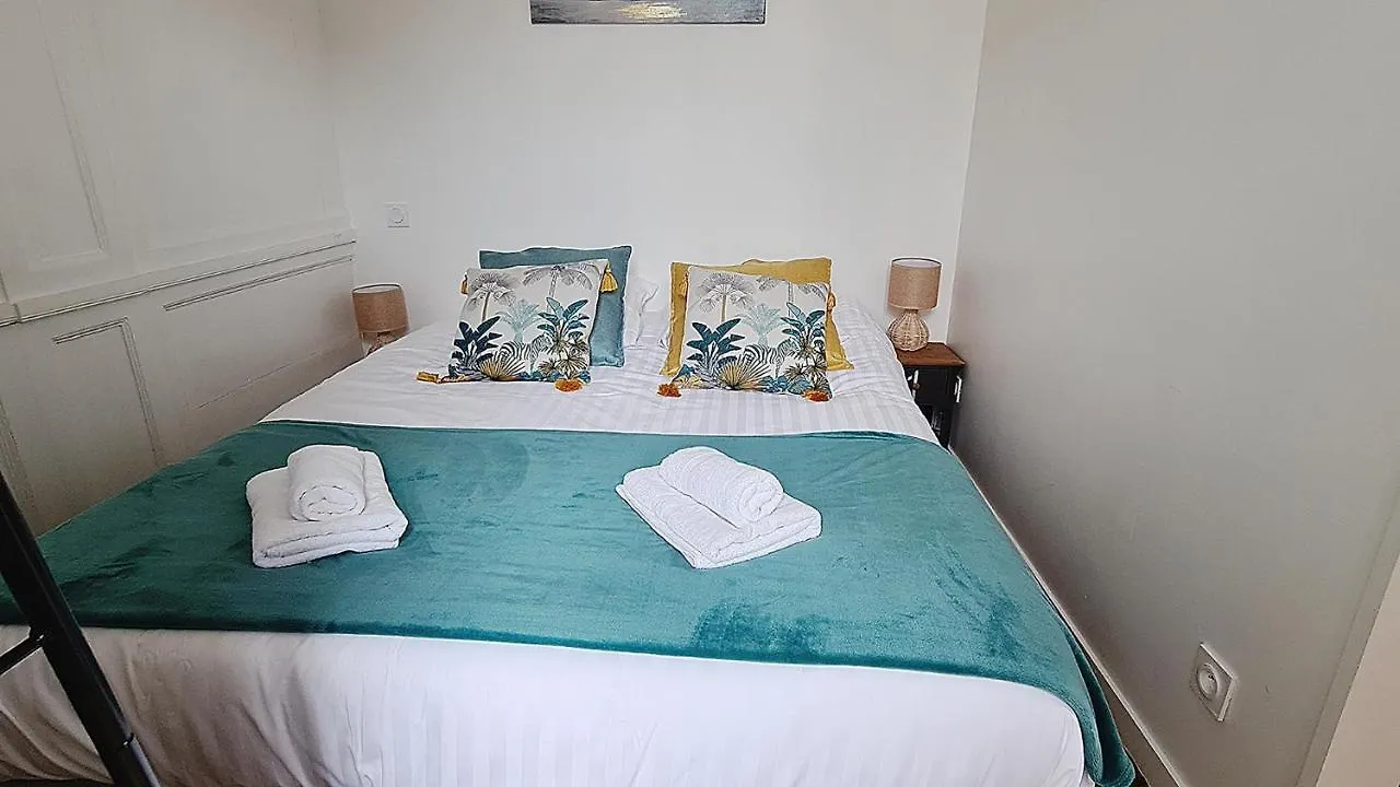Appartement LES LICES, T2 de caractère en plein centre historique à Vannes France