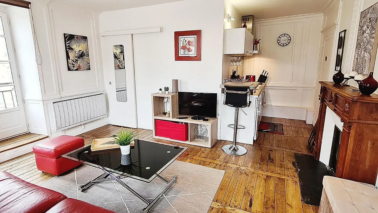 Appartement LES LICES, T2 de caractère en plein centre historique à Vannes